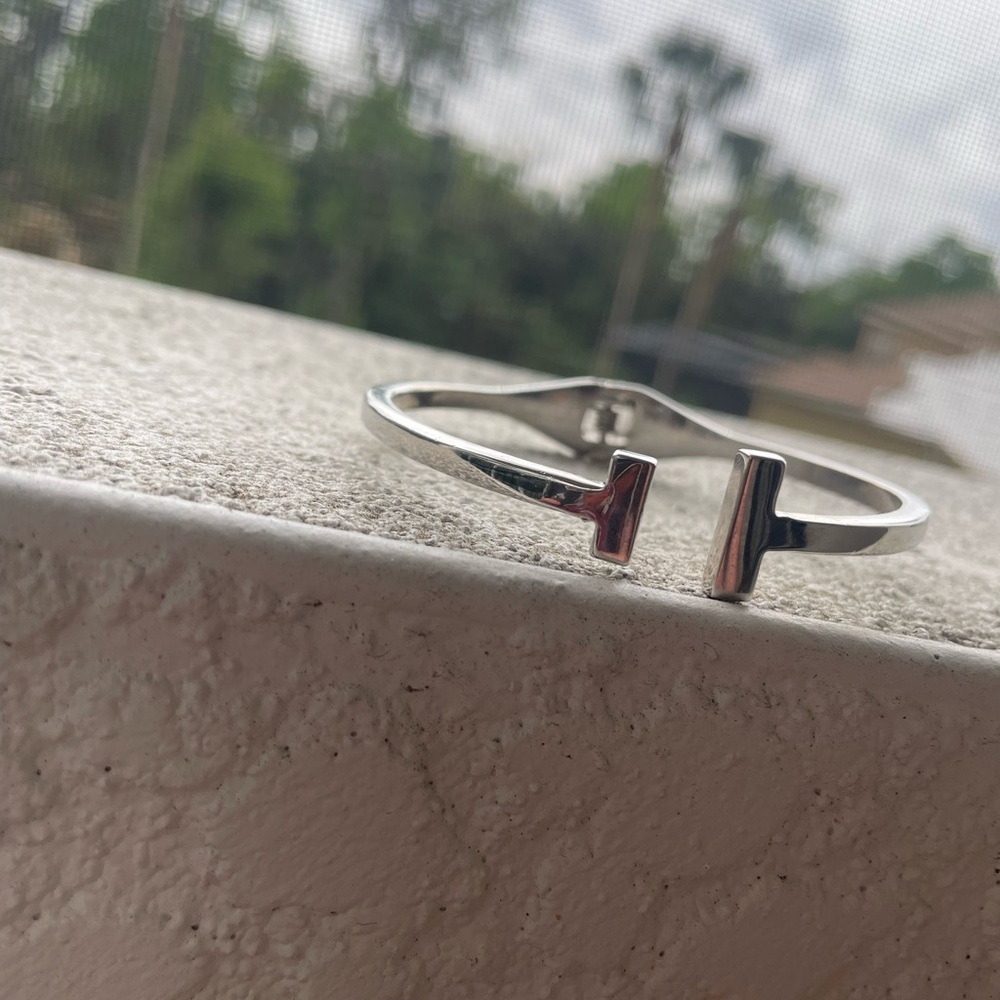 Silver T-Bar Bracelet View 3